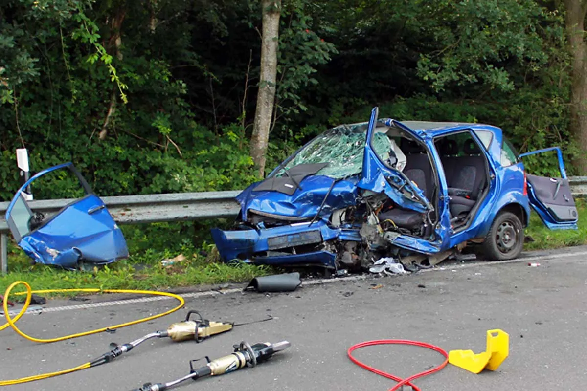 Leer - Verkehrsunfall mit tödlichem Ausgang