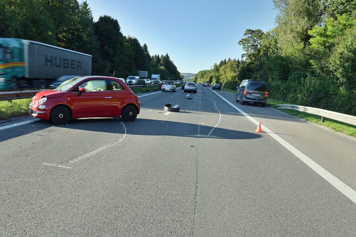 Neuenkirch LU – Drei Verletzte bei Unfall auf der A2