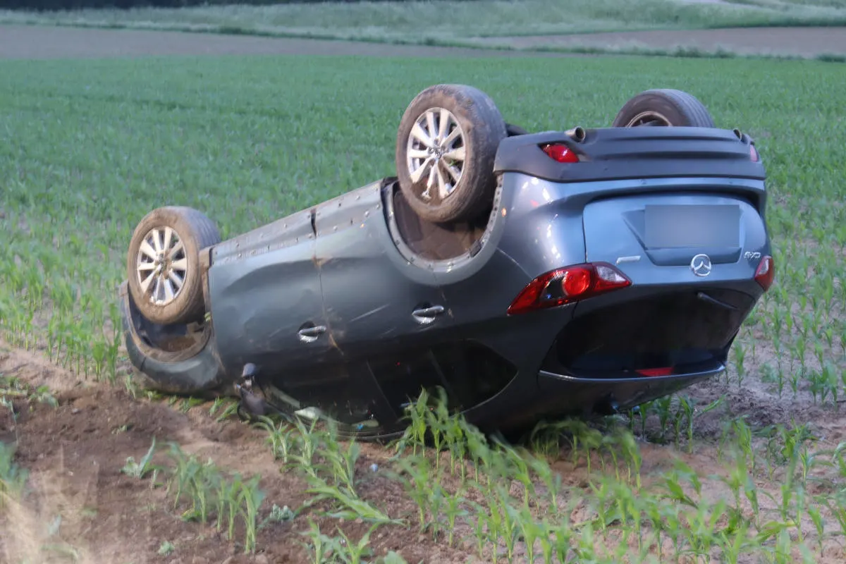 Löhne – Betrunken mit Auto überschlagen