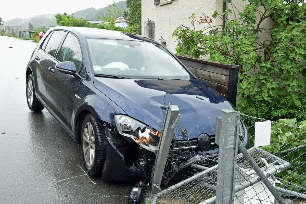 Adligenswil LU - Kollision fordert drei Verletzte