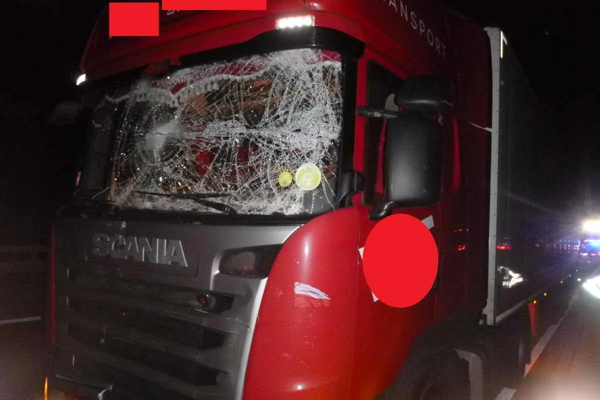 Alkoholisiert verunfallt in Alzey - Schwerer Unfall mit Lkw und Wohnmobil