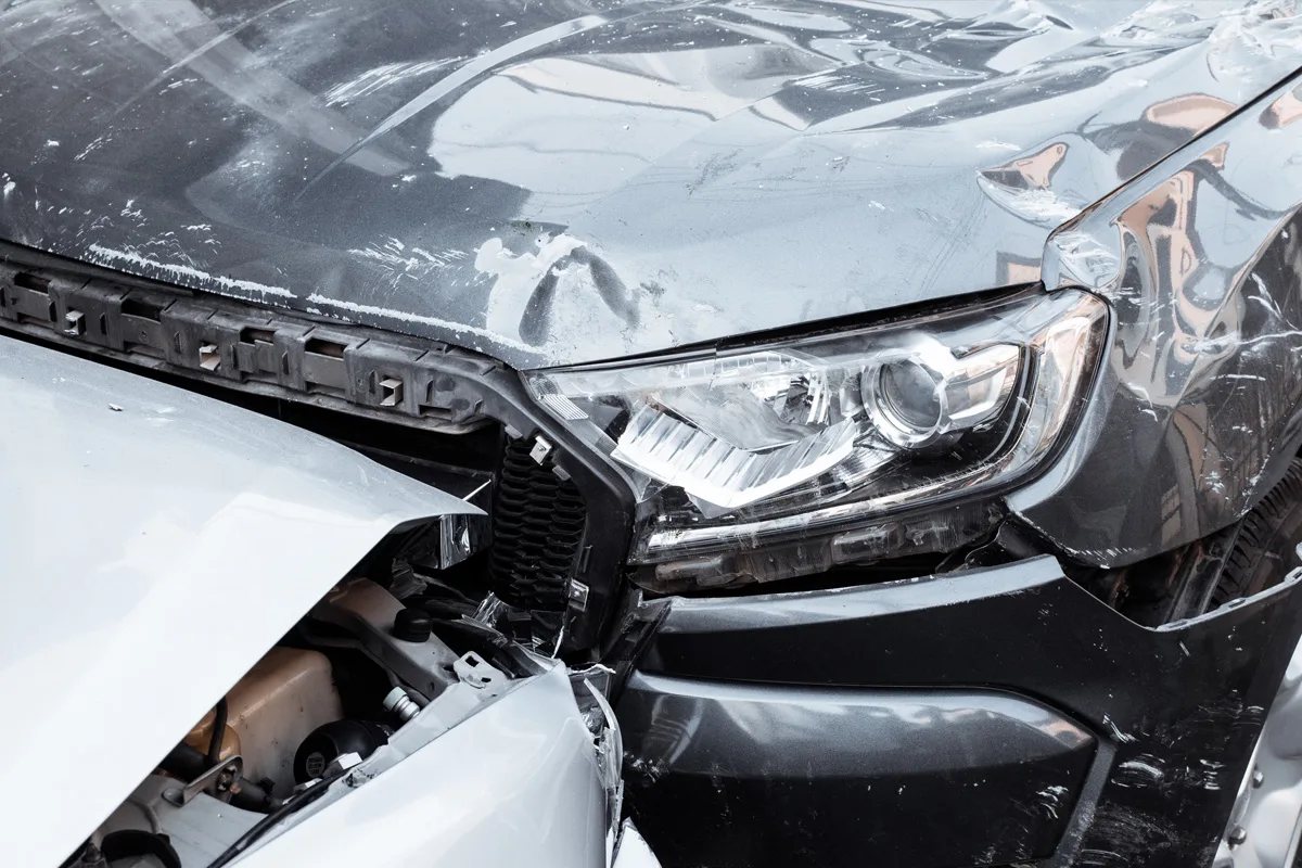 L165 Bad Münstereifel NW – Zwei Verletzte nach Unfall von PKW und Motorrad
