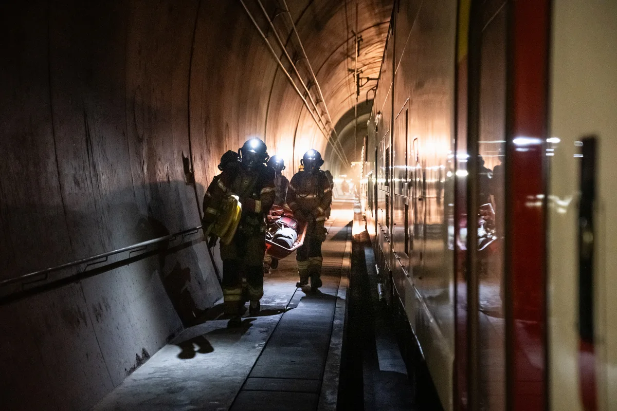 Grossübung im Lötschberg-Basistunnel