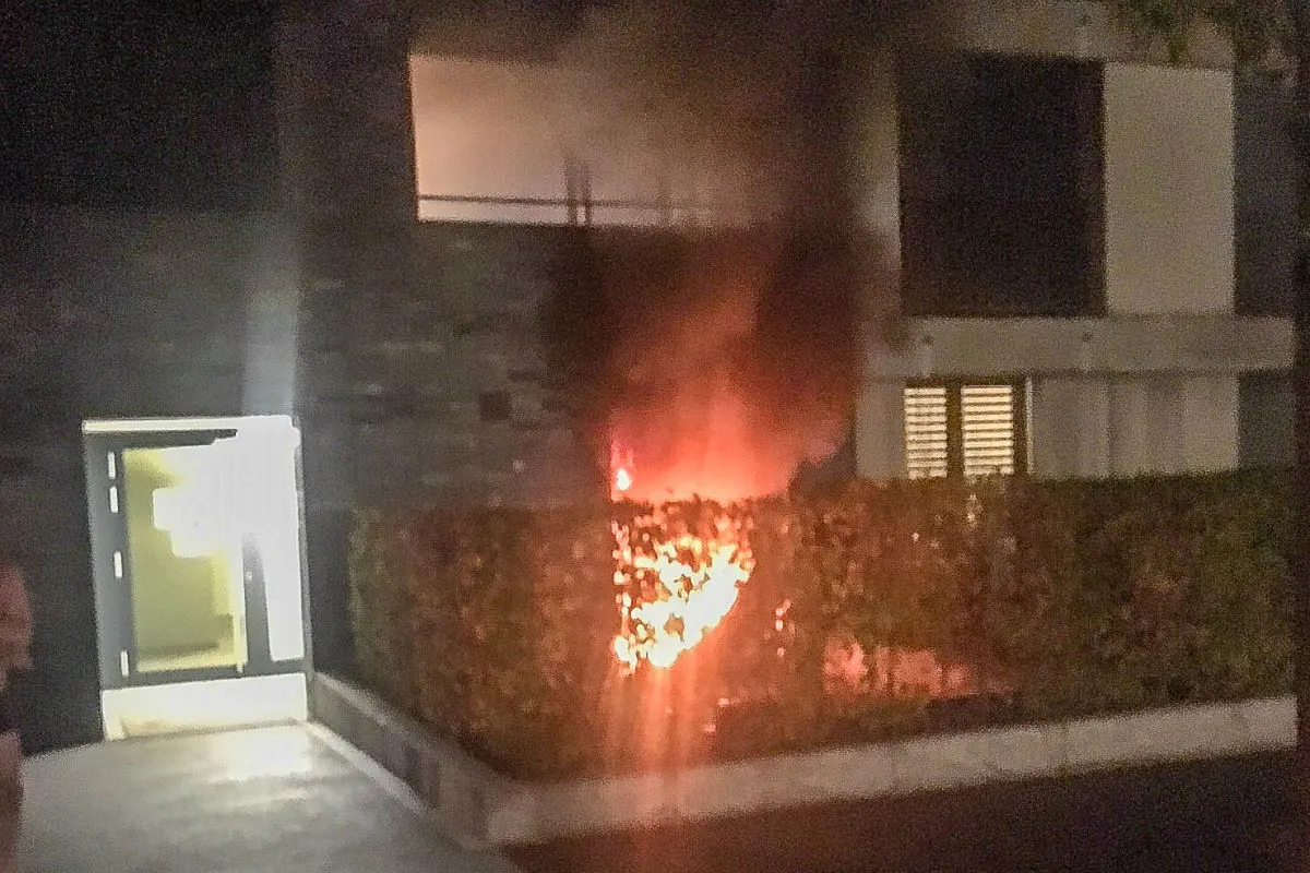 Dietikon ZH - Brand in Mehrfamilienhaus