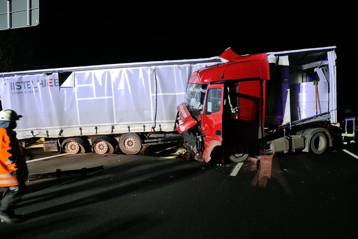 Lkw-Unfall auf der A 7 bei Hedemünden – Autobahn in Richtung Kassel derzeit vollgesperrt