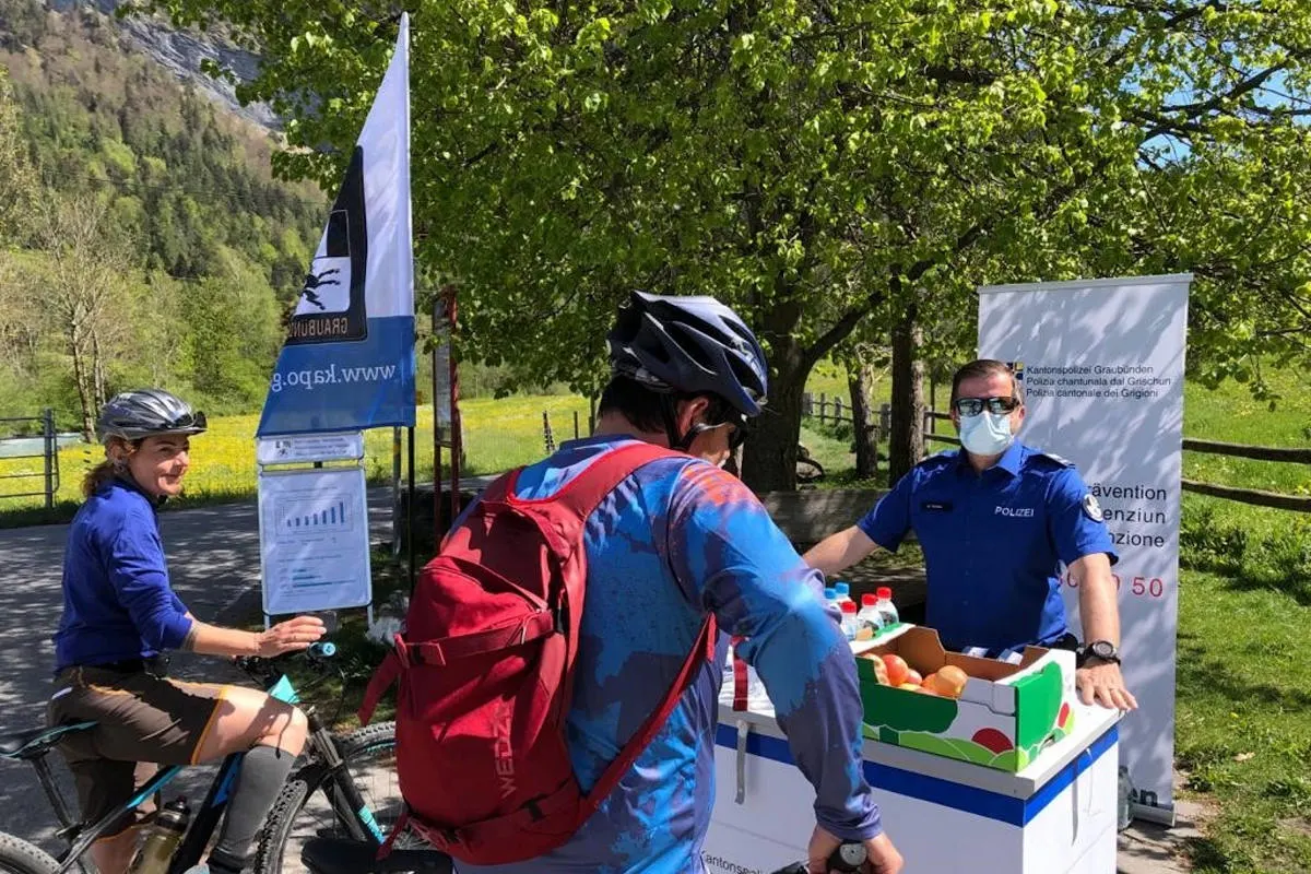 Kanton Graubünden – Aktionstage der Kantonspolizei für mehr Sicherheit mit dem E-Bike