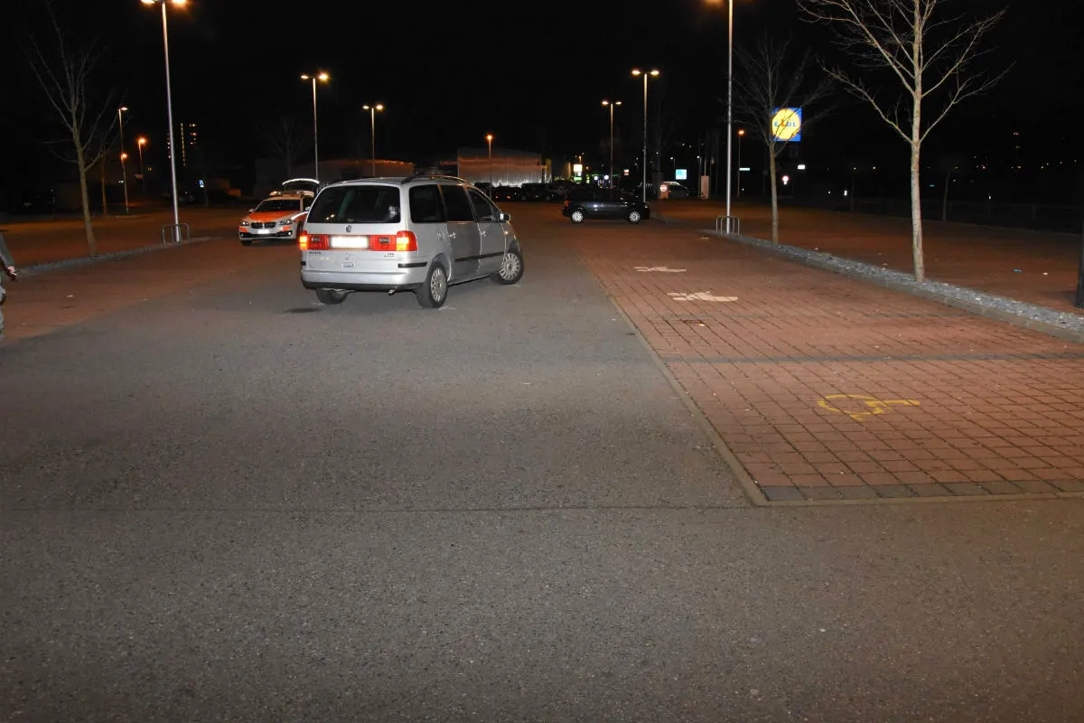 Buchs SG  - Kleinkind auf Parkplatz angefahren