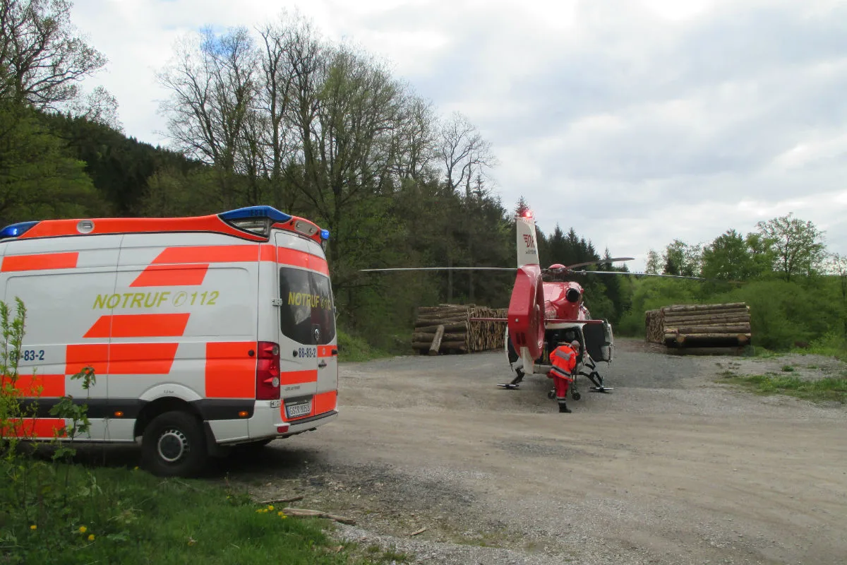 Selbstunfall mit schwerverletztem Motorradfahrer