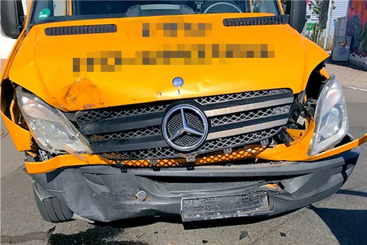Kaiserslautern - Stoppschild missachtet - Unfall gebaut