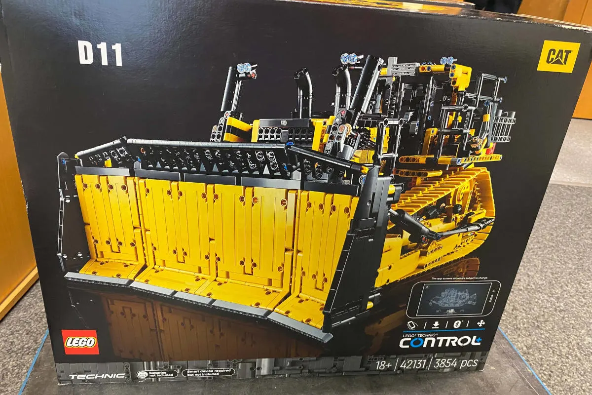 Cham ZG – Lego, Parfüm, Akkubohrer und Kleider - Ladendiebe geschnappt
