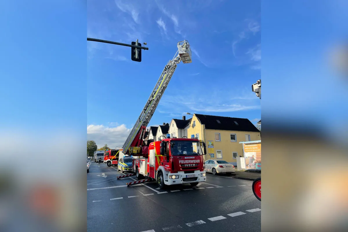 Lage – Alte Dampflok verursacht Feuerwehreinsatz