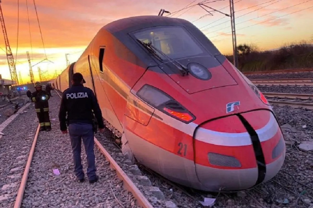 Zugunfall auf Hochgeschwindigkeitsstrecke in Italien - Zwei Tote und 30 Verletzte 