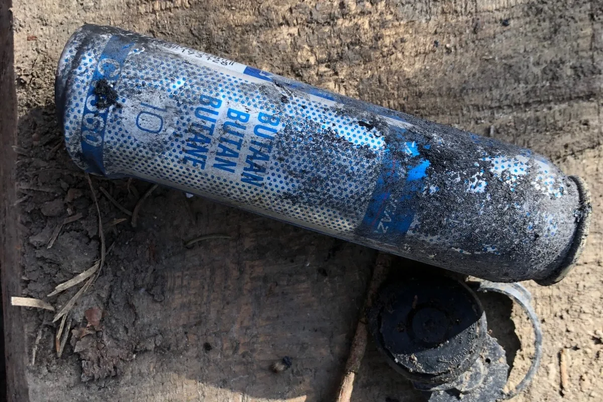 Frauenfeld TG - Gaskartusche explodiert - Kinderkleidungsstücke beschädigt!