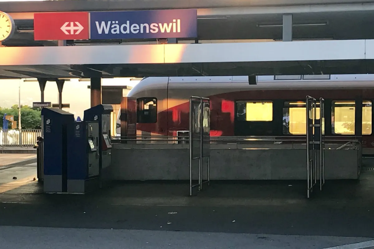 Wädenswil ZH - Schlägerei fordert zwei Verletzte - Zeugenaufruf