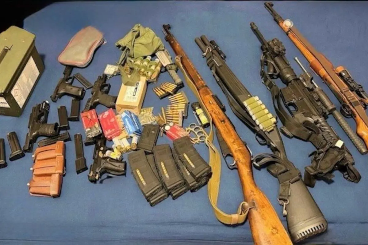 Wien – Waffenarsenal und NS-Devotionalien gefunden