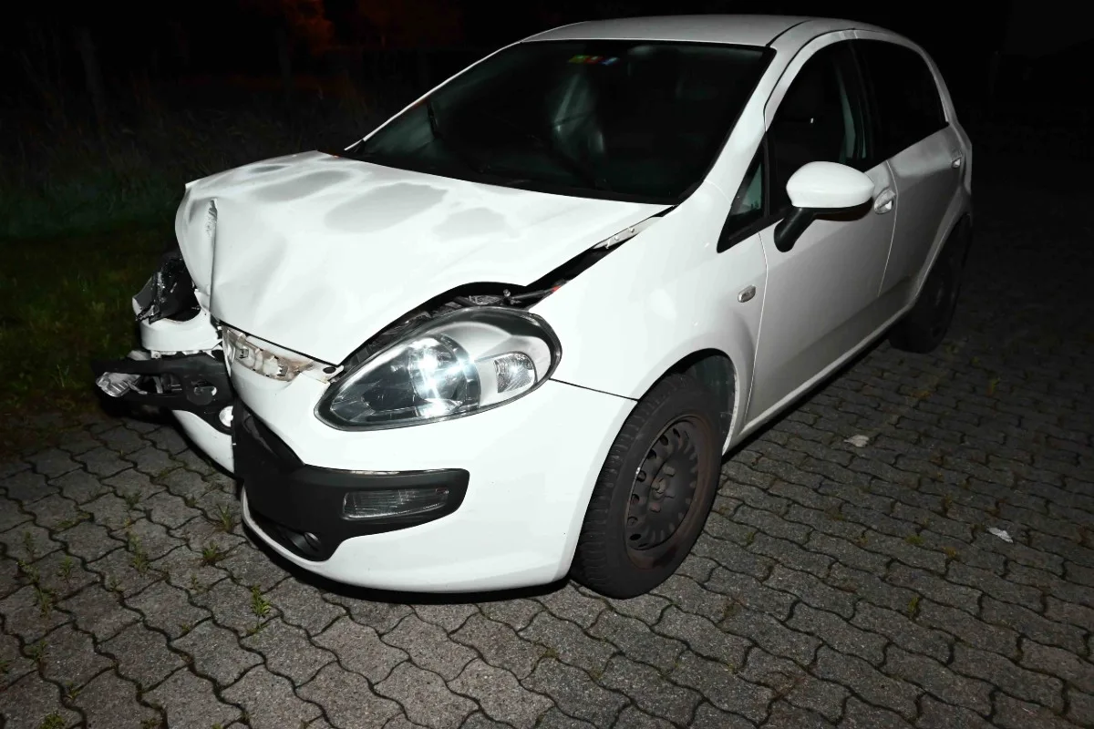  Verkehrsunfall in Diepoldsau SG - Unfallstelle nach Selbstunfall verlassen