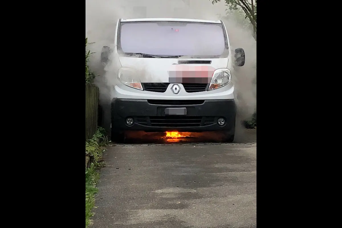 Wil SG – Lieferwagen in Brand geraten
