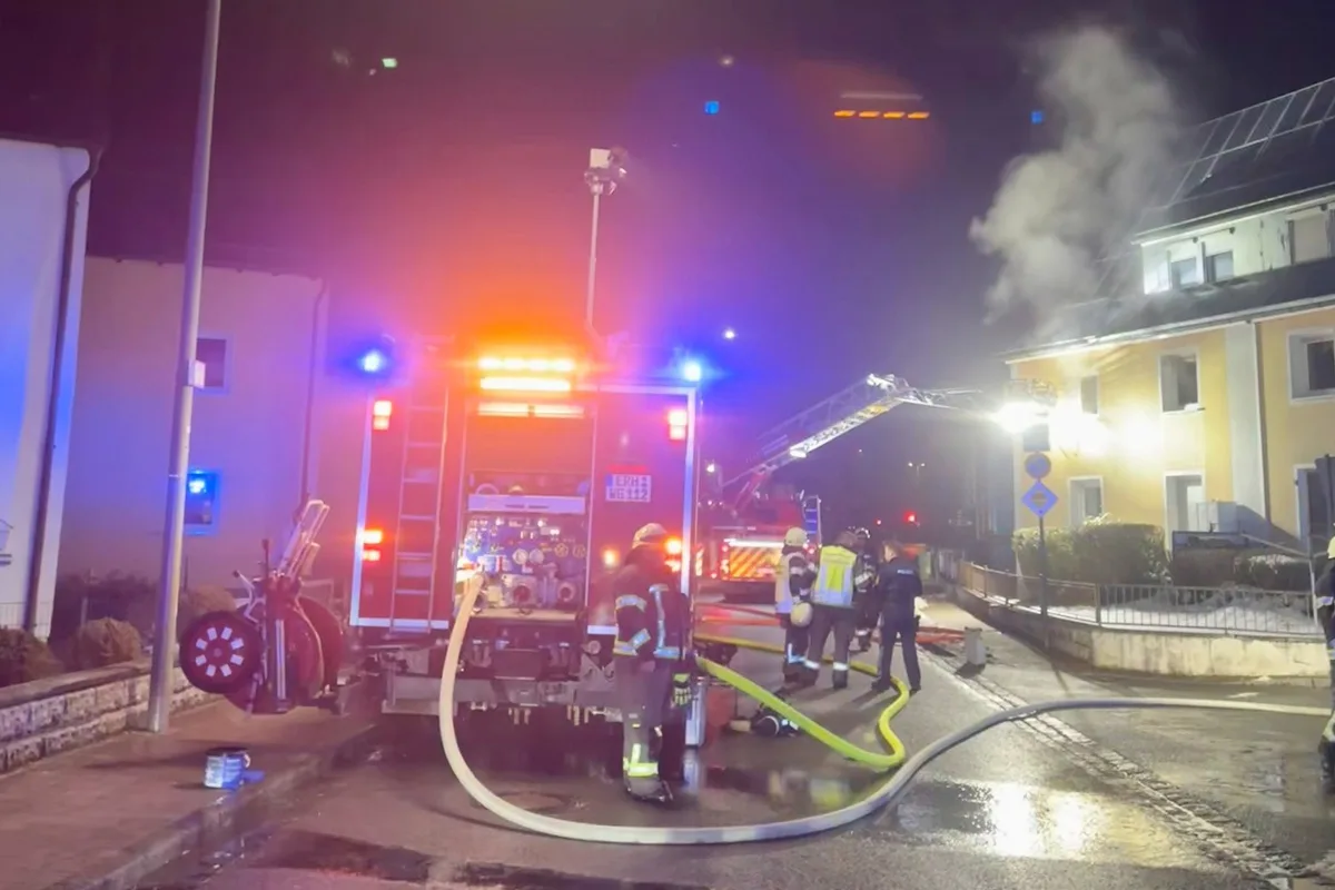 Höchstadt – Bewohner stirbt bei Brand in Mehrfamilienhaus