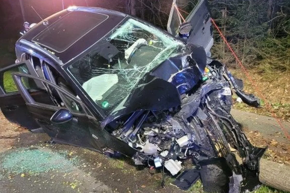 Wiegersen - Autofahrerin (31) bei Unfall in Wiegersen schwer verletzt
