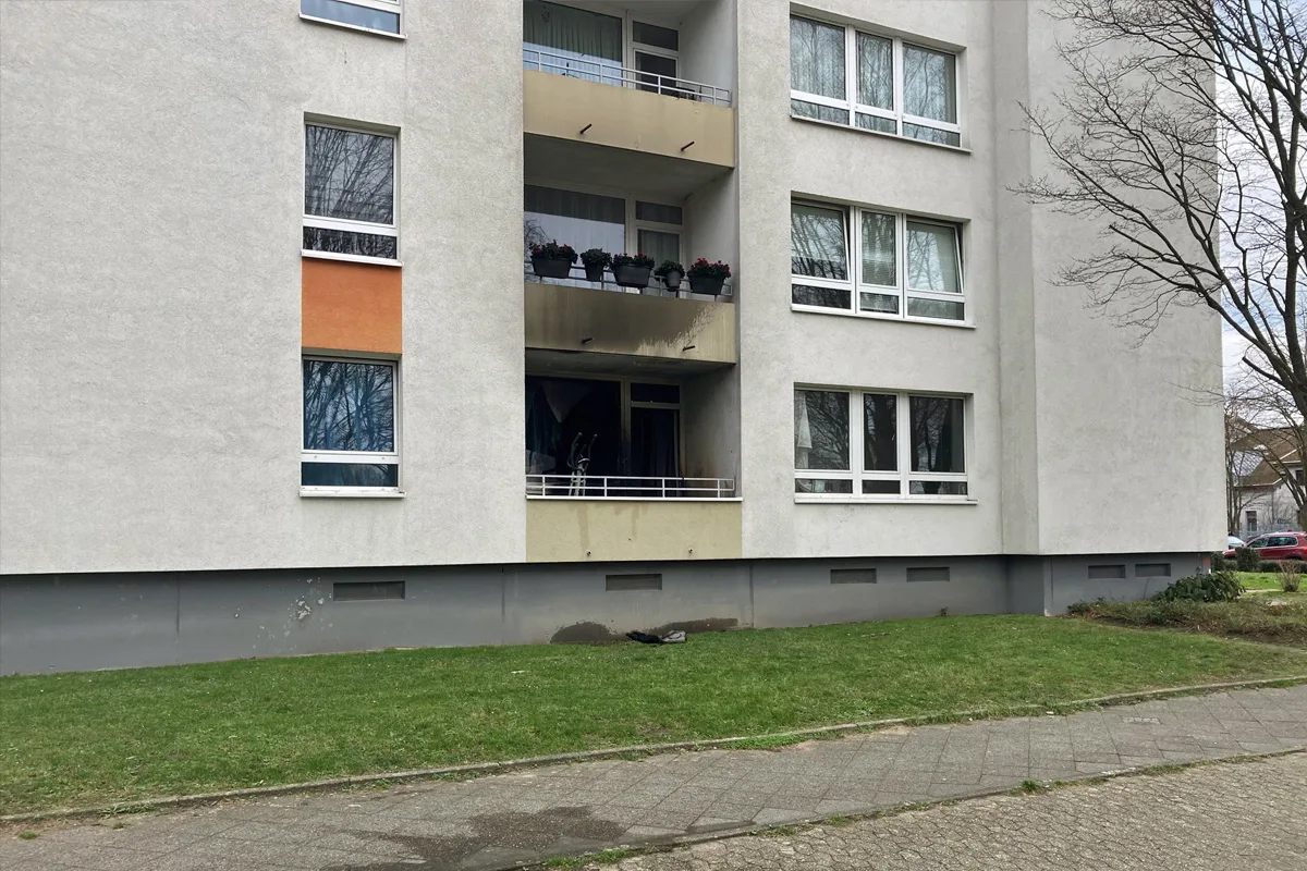 Ratingen – Brandstiftung durch Feuerwerk in Wohnung