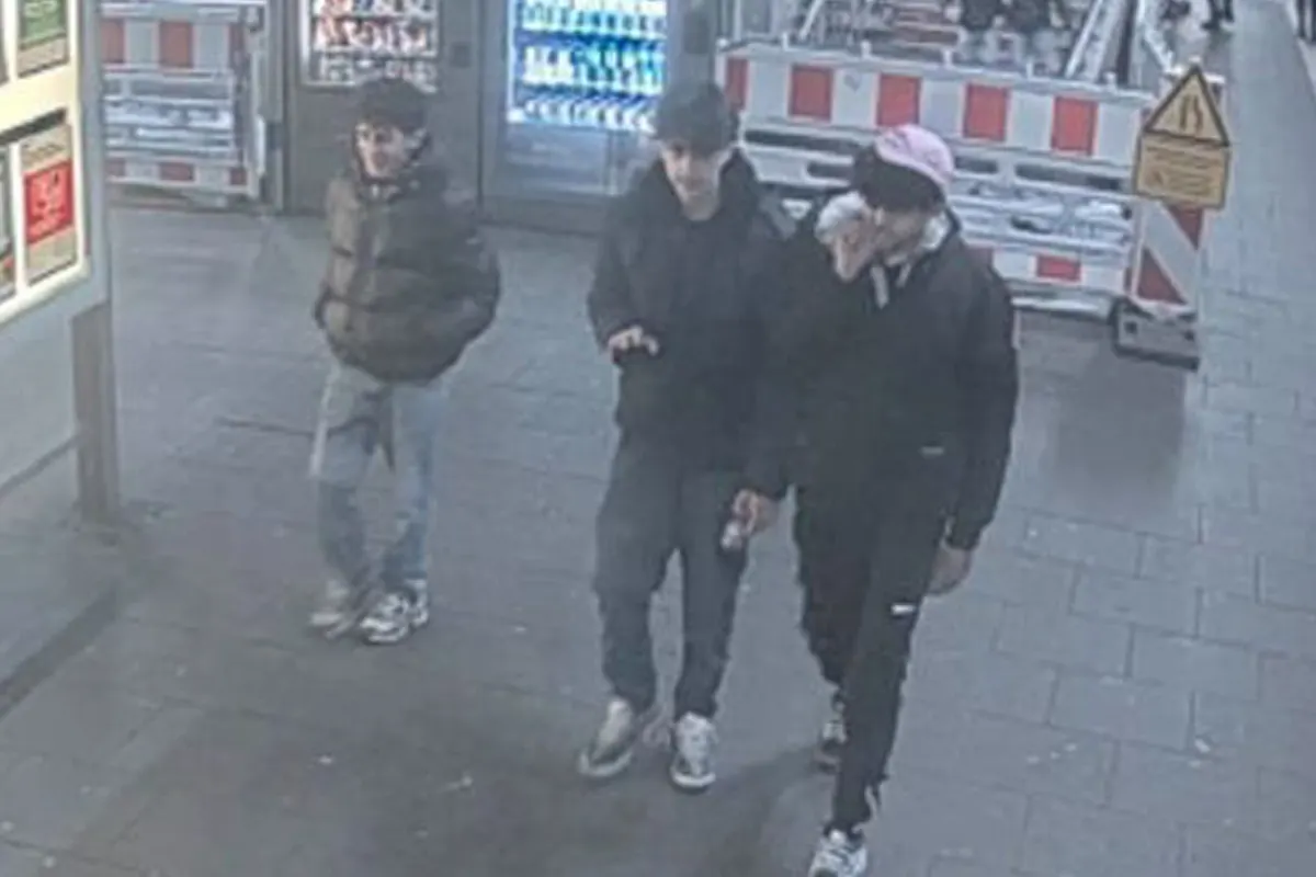 Düsseldorf – Polizei sucht Tatverdächtige nach schwerem Raub