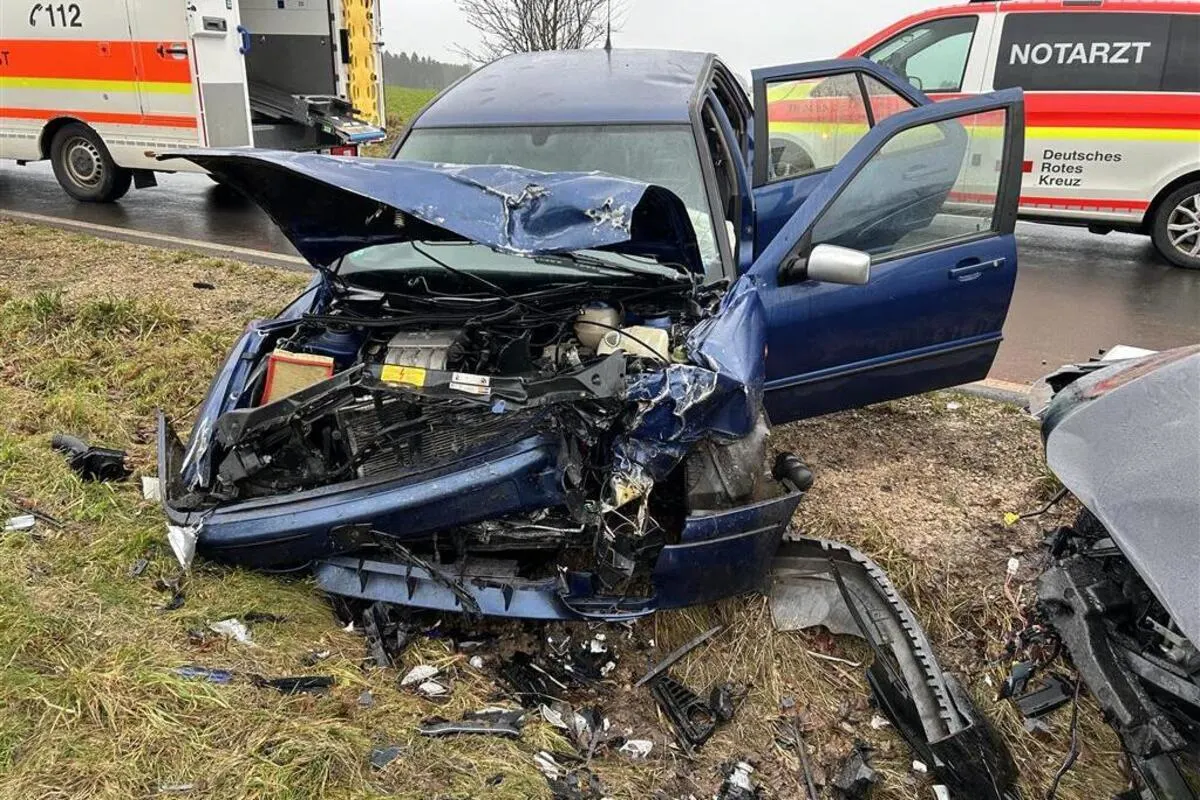 Auw bei Prüm RP - Verkehrsunfall fordert mehrere Verletzte