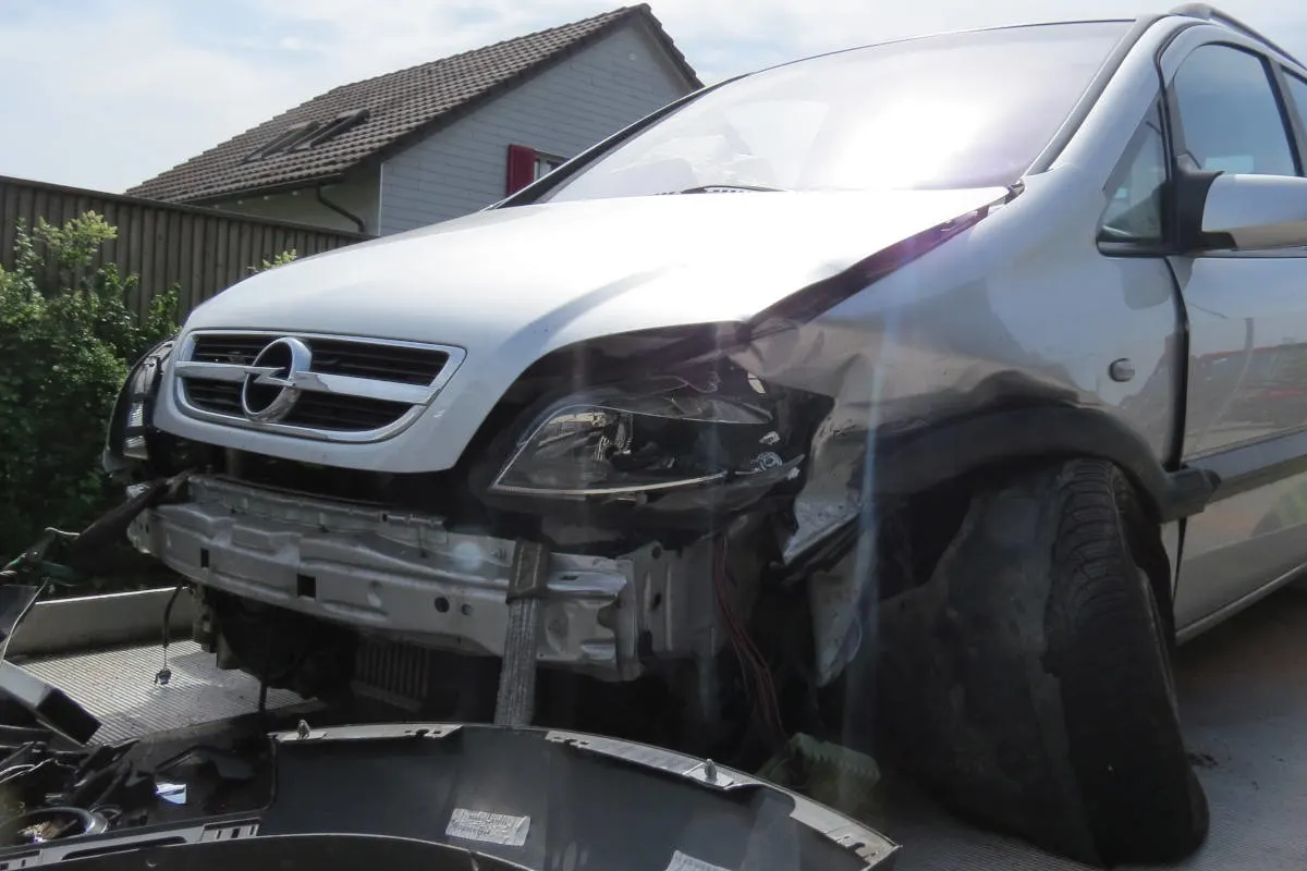 Untersiggenthal AG - Drei Personen bei Unfall verletzt