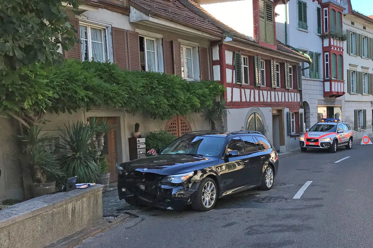 Berlingen TG – Mit Gartenmauer kollidiert