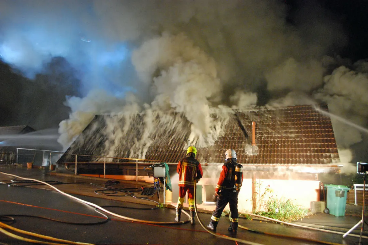 Udligenswil LU - Brand eines Einfamilienhauses – niemand verletzt