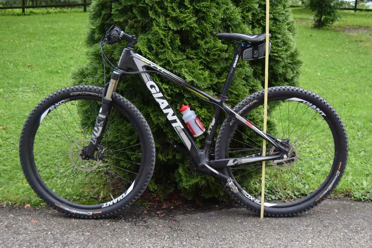 Unfall in Reute AR - Autofahrer übersah Mountainbikefahrer
