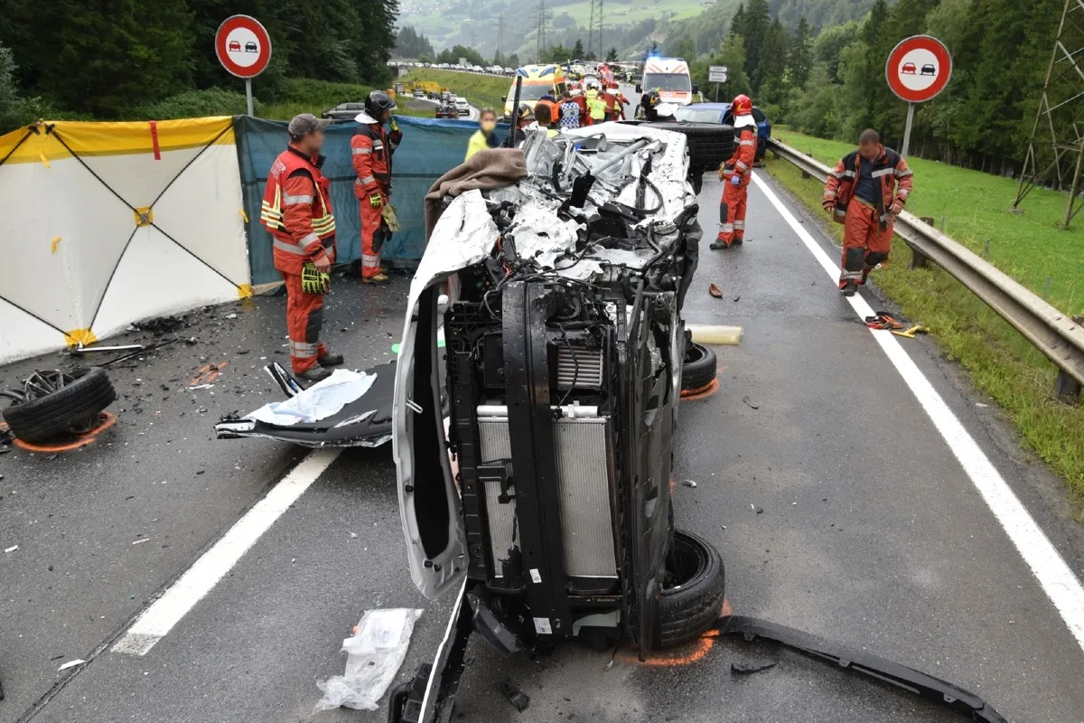 Schiers GR - Horrorunfall mit sechs verletzten Personen!