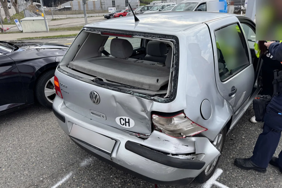 Unfall in St.Gallen – Bremsmanöver zu spät bemerkt