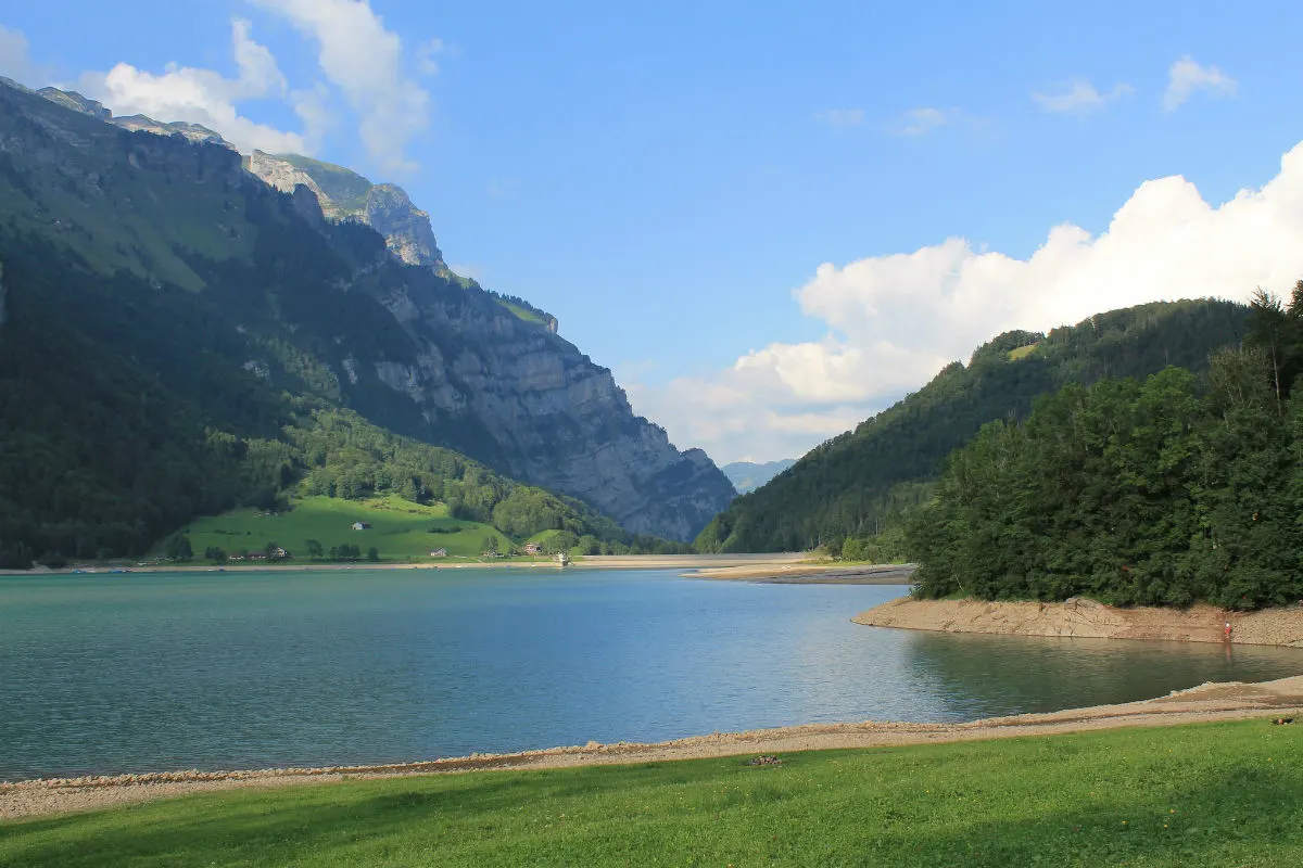 Glarus GL - Leiche aus dem Klöntalersee geborgen