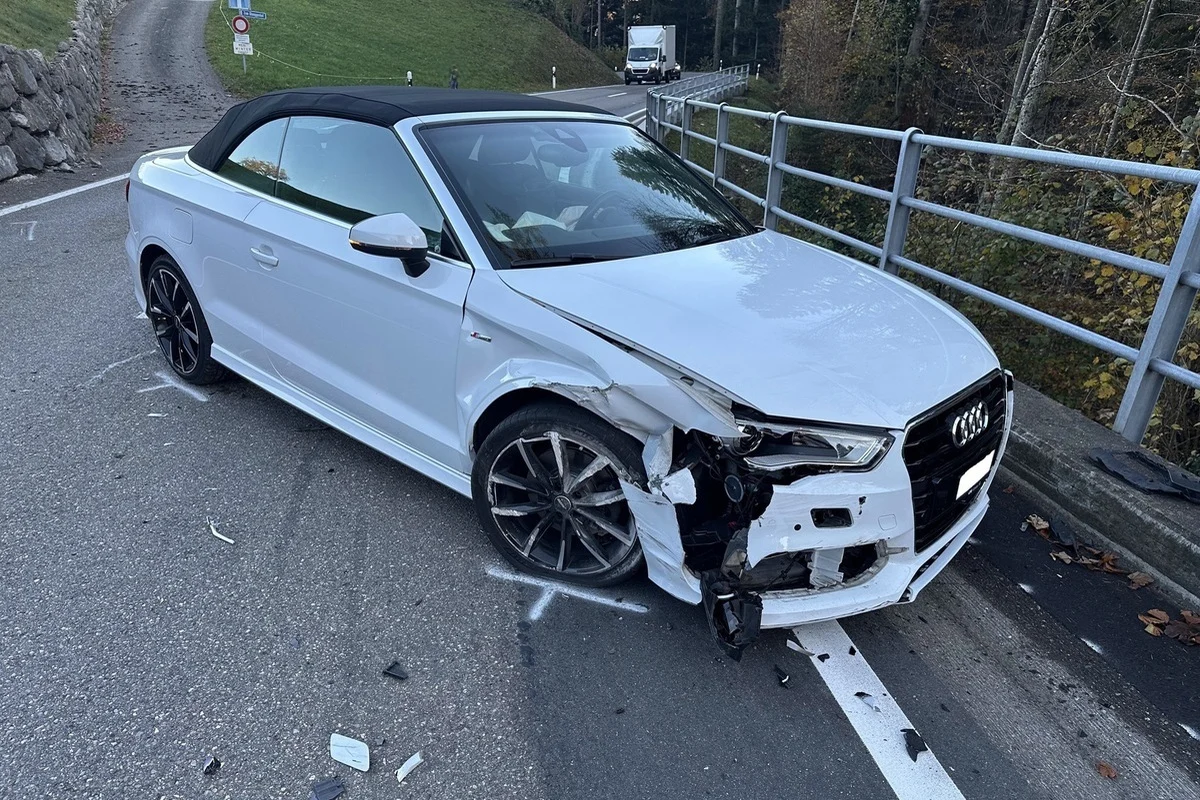 Speicher AR – Hoher Sachschaden nach Selbstunfall 