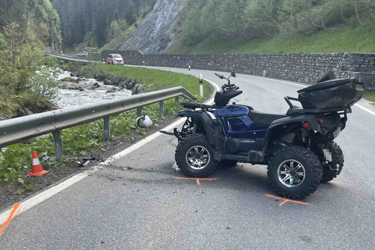 St. Antönien GR – Quad-Fahrer nach Unfall ins Spital geflogen