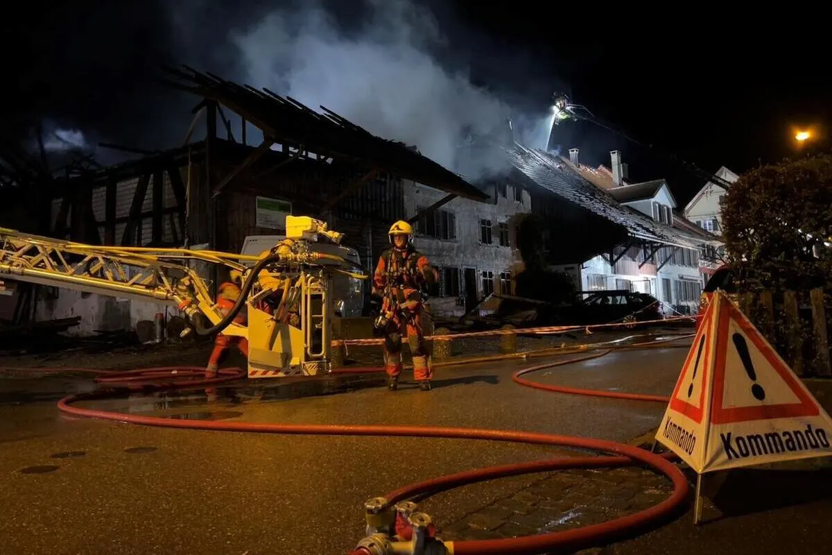 Elgg ZH - Grosser Sachschaden nach Brand
