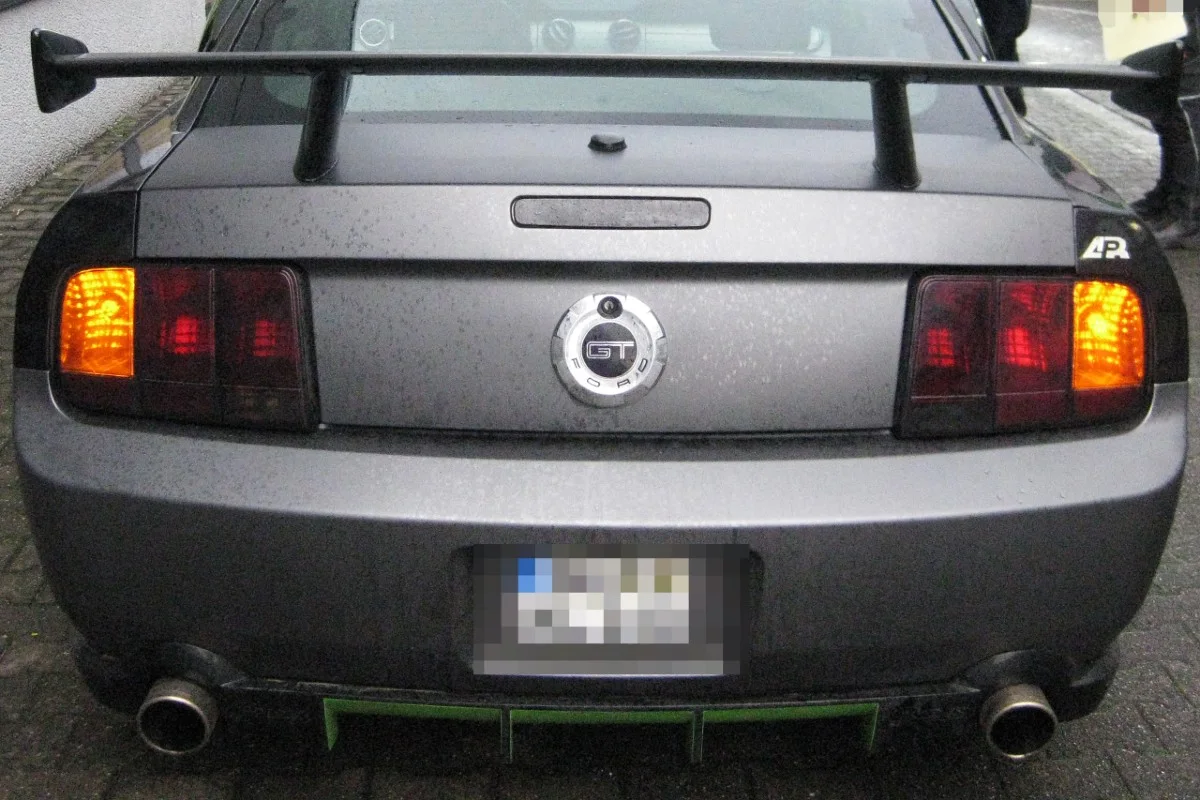 Langenfeld – Autoposer mit Ford Mustang aus dem Verkehr gezogen