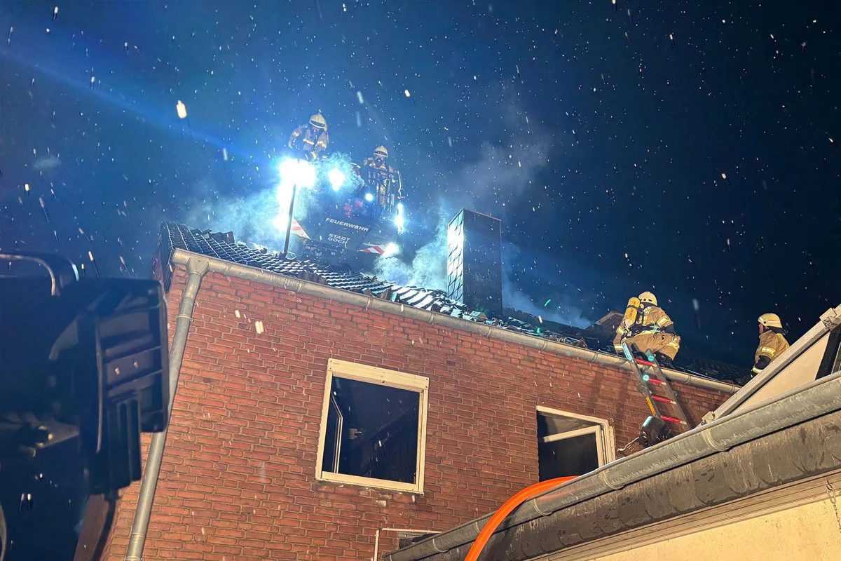 Goch – Frau (70) erleidet Rauchgasvergiftung bei Großbrand