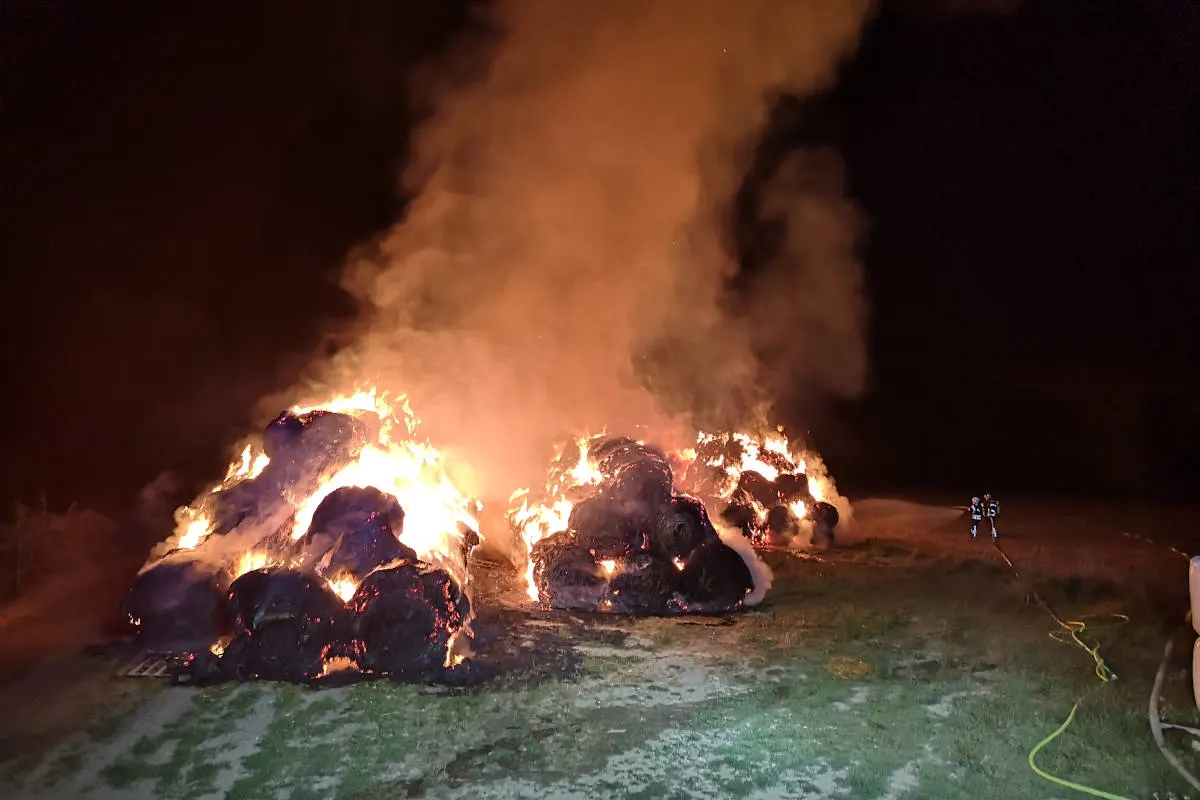 Sprockhövel – Brand von 600 Heuballen