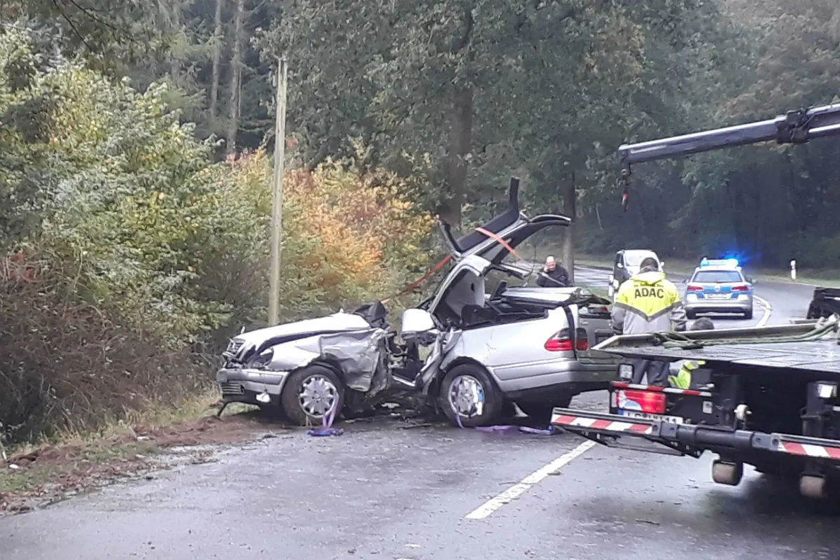 Grevenhof - 18-Jähriger stirbt nach Selbstunfall!
