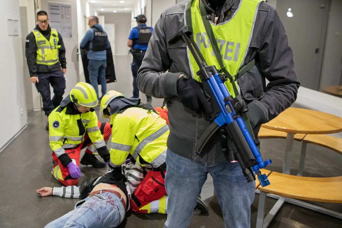 Oberkirch LU - Einsatzübung der Luzerner Polizei und des Rettungsdienstes