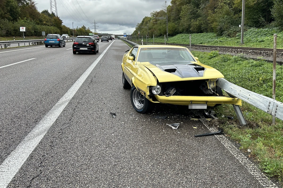 Walterswil/A1 AG - Unfall auf nasser Fahrbahn 
