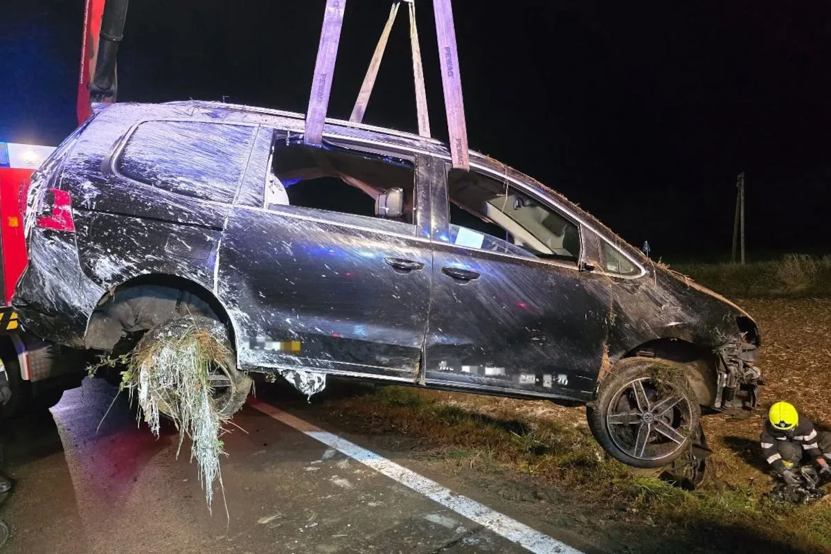 Verkehrsunfall bei Hatzendorf ST – Auto überschlägt sich