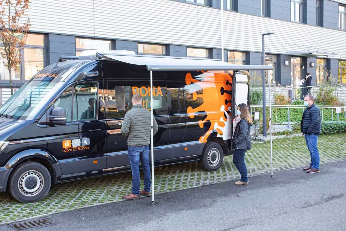 Baden-Württemberg - Mobile Corona-Teststation