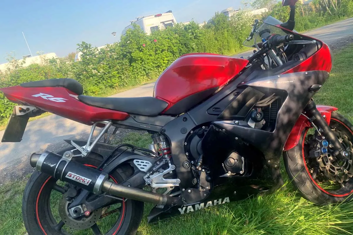 Verfolgung in Eiderstedt - Unter Drogen und ohne Führerschein mit Motorrad unterwegs