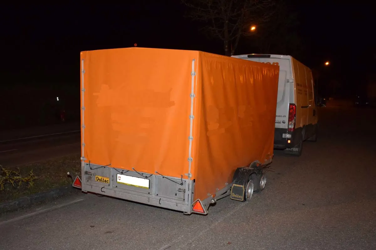 Schachen bei Herisau AR - Mit zwei geplatzten Reifen unterwegs