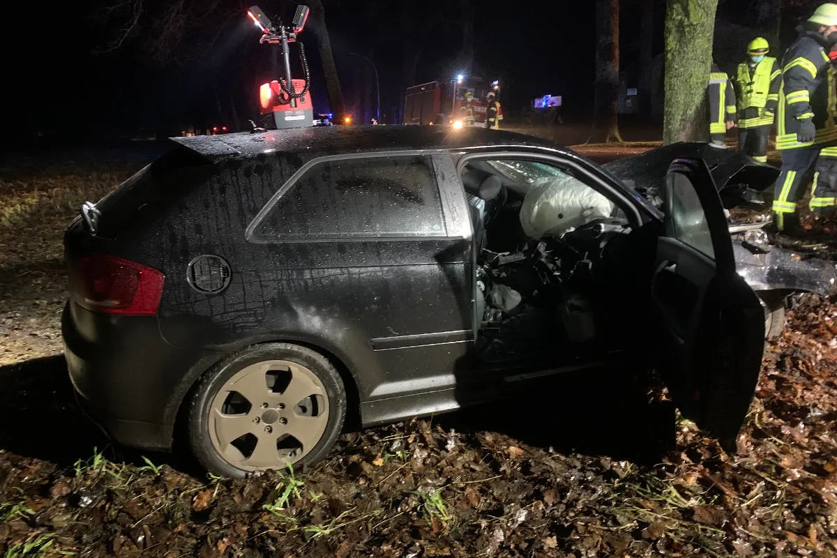 Klein Wangersen – 21-jähriger Audifahrer bei Unfall schwer verletzt