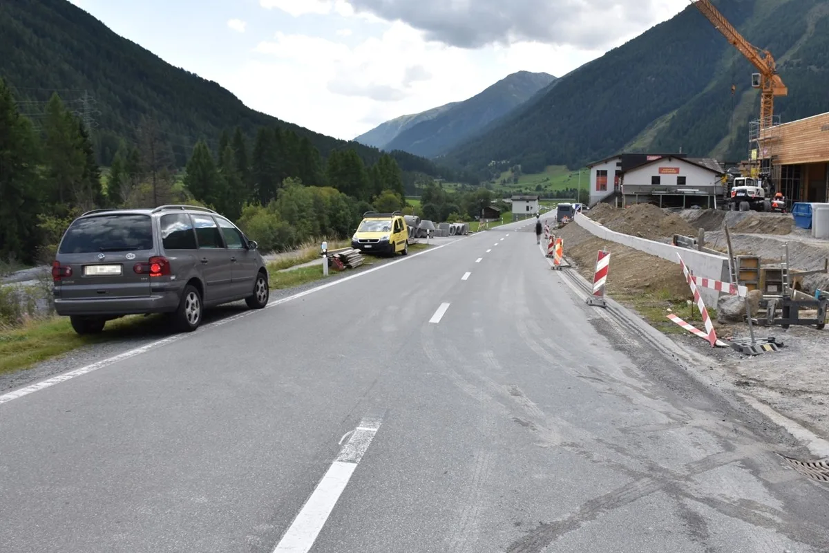 Zernez GR - Verkehrsunfall mit mehreren Beteiligten