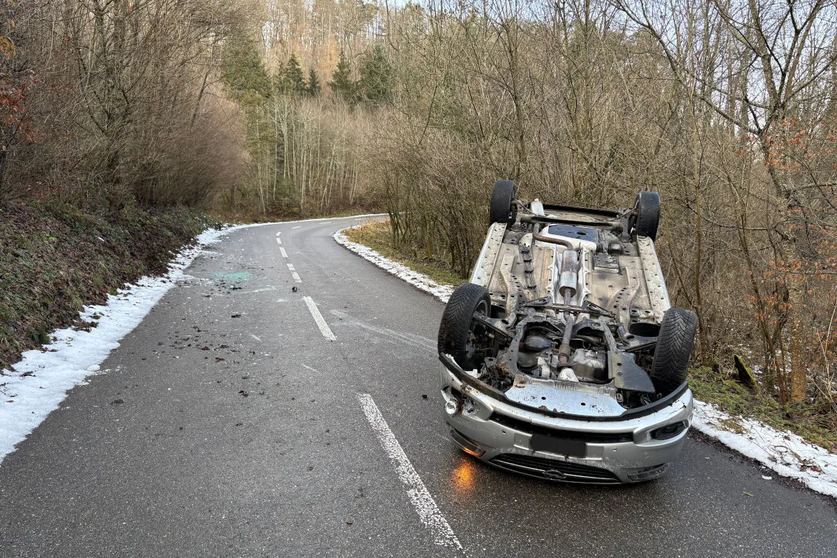 Stetten und Lohn SH – Zwei Selbstunfälle wegen Glatteis