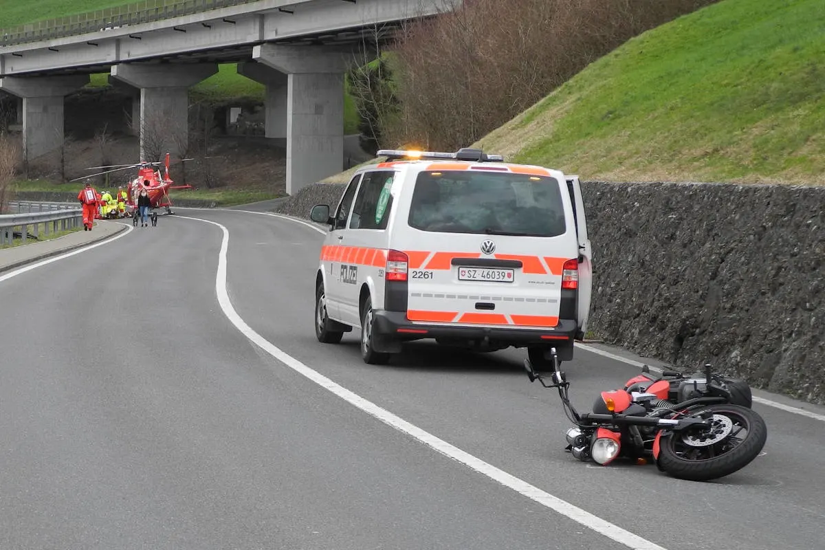 Arth SZ – Motorradlenker tödlich verunfallt